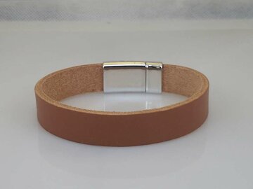 Glatte Lederband kinder, Cognac, schmal, magnetverschluss