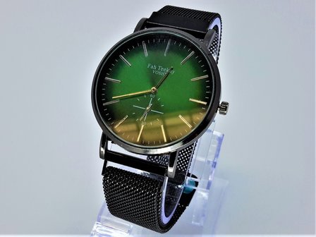 Voshy Quartz horloge, zwart mesh band, groen effect wijzerpl, magneetsluiting