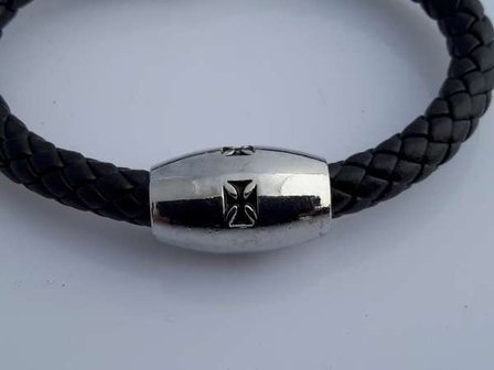 PU leren gevlochten armband, metalen ring 4 kruisjes, zwart