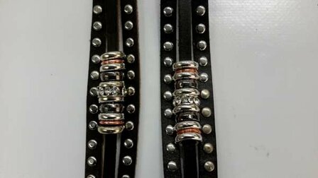 Leren armband, 3 baans met ringen en studs, zwart