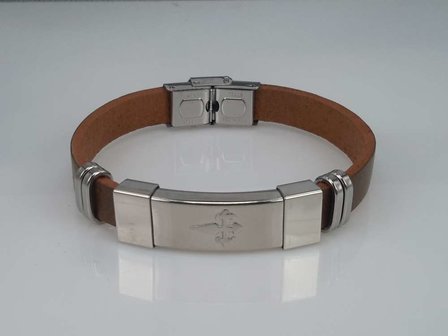 Leren armband bruin, plaat met Gotisch zwaard in houder, edelstaalsluiting