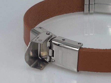 Leder Armband hellbraun, Platte + Kreuz, Verschluss, Edelstahl