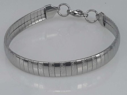 Edelstaal Omega Choker armband, glad / hamerslag