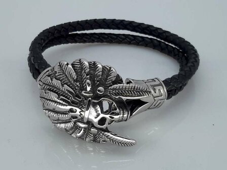 Lederarmband schwarz, Duo-Zopf, Indianer-Totenkopf aus Edelstahl