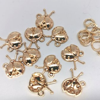 10 Set goldfarbener Marienk&auml;fer Charm mit Ringen,