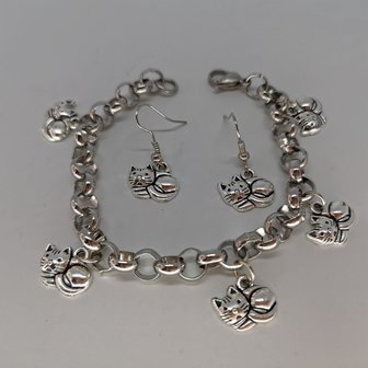 Katzenanh&auml;nger tibetisches Silber mit Ringen,