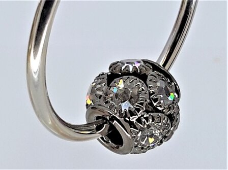 Ohrcreool, ring met franz&ouml;sischer verschluss, zirkonia charm