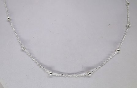 5 meter Verzilverd bolletjes ketting &Oslash; 2.35 mm om eigen creaties sieraden te maken