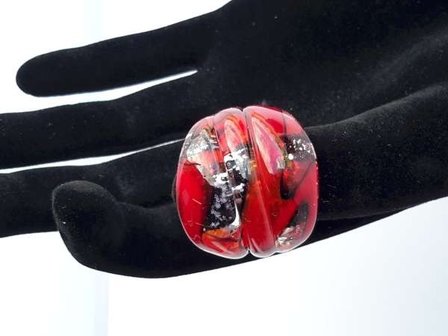 Ring, rode murano met zilver, zwart,12 stuks