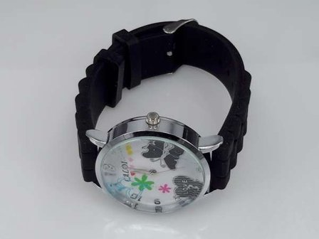 Horloge, zilverkleurig, geribbelde siliconenband, wijzerplaat hartje en vlinder, zwart