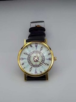 Horloge, goudkleurig met PU leren band, veertjes op wijzerplaat, 4 kleuren