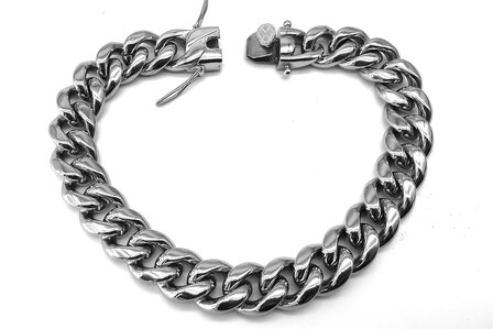Stalen zilverkleurige gourmet schakelketting armband. L 18 cm