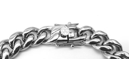 Stalen zilverkleurige gourmet schakelketting armband. L 18 cm