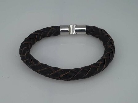 Leren armband bruin, rond gevlochten, magneetsluiting