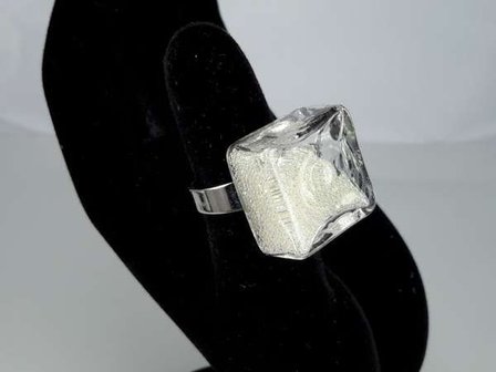 Ring, metaal, vierkant glas gevuld met strasssteentjes, mixpakket 12 stuks