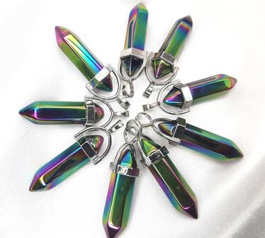 Titanium aura kwarts, edelsteenhanger, obelisk pegel