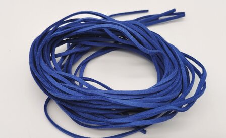 Wildlederband in 5 Farben - 150 cm x 3 mm Dicke - zur Herstellung von Schmuck wie Halskette, Armband oder anderem Zweck.