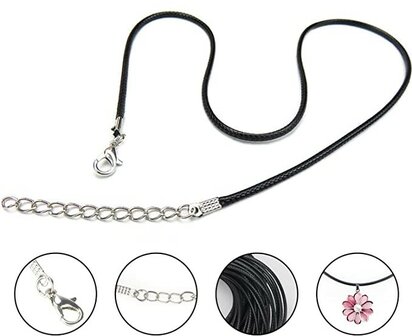 schwarze Wachsschnur f&uuml;r Halsketten, L&auml;nge 40 cm, Dicke 2 mm.