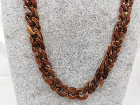 Trendy 2 in 1 Zonnebril / Ketting - Brillenkoord  Acryl schakelketting -L70 cm Chocolade bruin gem&ecirc;leerd