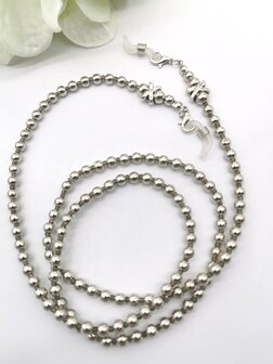 Trendige 2-in-1-Sonnenbrille/Halskette &ndash; Brillenband, Perlen -L70 cm silberne Kugeln
