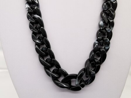 Trendy 2 in 1 Zonnebril / Ketting - Brillenkoord  Acryl schakelketting -L70 cm Zwart gem&ecirc;leerd