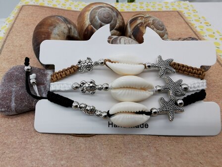 3 Armbandje Bohemian, schelp, zeester, zeeschildpad ,  gevlochten touw.