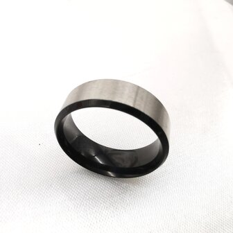 RVS zwart ring met geborsteld zilver, doos 36 stuks 