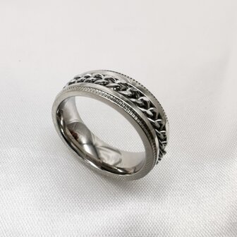 RVS anti stress ring zilver met schakel motief, doos 36 stuks.