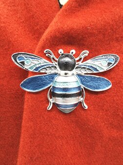 Magnetbrosche - 3D - Bienen - Blau/Silber - zum Verschlie&szlig;en von Schal, Schal und Strickjacke.