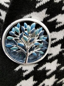 Magneet broche, Levensboom Design, blauw bladeren en zilverkleur nerf, &Oslash; 46 mm.