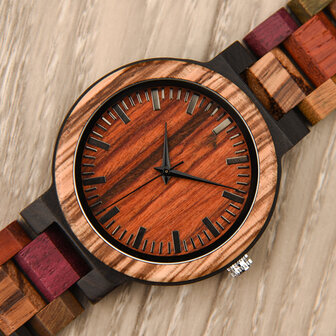 Houten horloge, band houten schakels