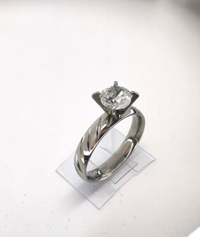 Edelstahl Ringe Silberring mit schr&auml;gen Streifen besetzt 5mm Zirkonia, box 36 st