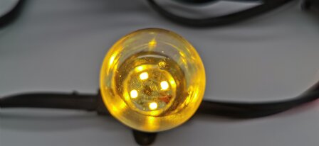 Stechkabel, 15 Meter, 28 Anschl&uuml;sse + Fassung und 28 LED-Lampe