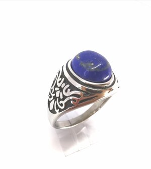 Edelstaal ovale zegelring met Lapis lazuli edelsteen maat 23