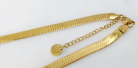 Flache Choker-Halskette aus Edelstahl, goldfarben, L 50 + 5 cm, B 6 mm