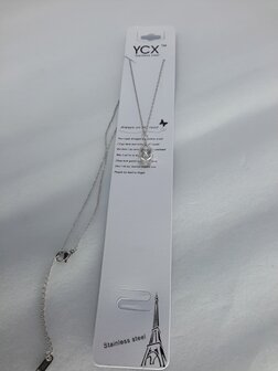Ketting met druppelvorm hanger, 3 zijde zirkonia zetting