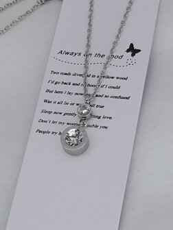 Ketting RVS ronde hanger Romeinse cijfers op de rand