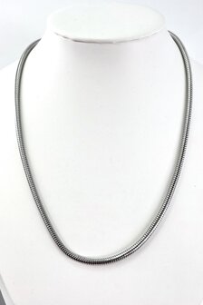 Halsketting RVS Ronde Slangenketting zilverkleur L 45cm