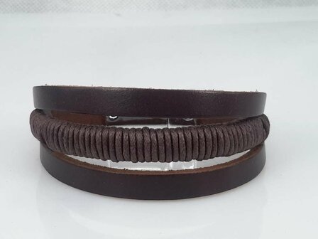 Braunes Lederarmband &ndash; 3 B&auml;nder mit Seil- und Magnetverschluss