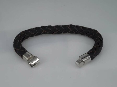Braunes rundes geflochtenes Lederarmband &ndash; Magnetverschluss