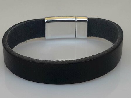 Kinderarmband aus Leder, Gr&ouml;&szlig;e L (15,5 cm), schwarz &ndash; schmal und glatt