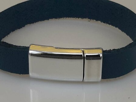 Glattes, L15,5cm Kinderarmband aus Leder, blau, schmal, mit Magnetverschluss