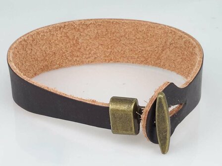 Glattes Lederarmband &ndash; leicht gebogen mit Hakenverschluss, schwarz oder braun, 3er-Pack
