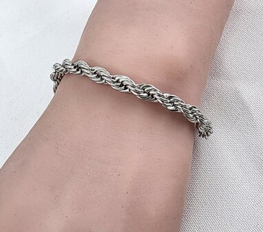 Edelstahl Silberfarbenes gedrehtes Armband, 18,19, 21 cm