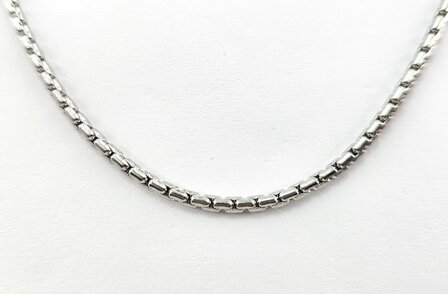 Kette &ndash; Edelstahl &ndash; L&auml;nge 43 cm * Breite 2.5 mm