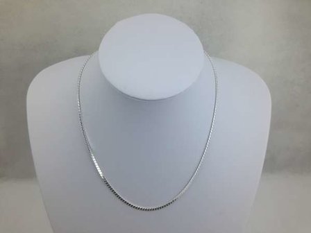 Ketting, 46 cm, zilverkleur brede plat.