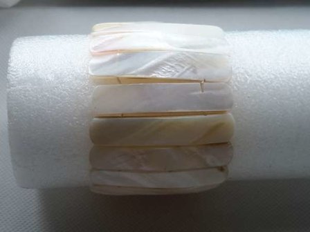 Perle Shell-Armband