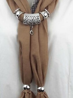 Sjaal met mix koppelstuk en ringen kleur: bruin.