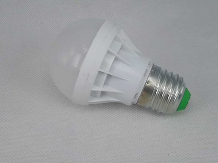 Ledlampe 5W warmweiss, E27