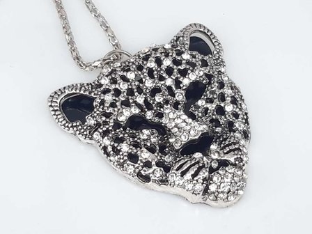 Leopard Kopf, feiner Strass, schwarzer Hintergrund